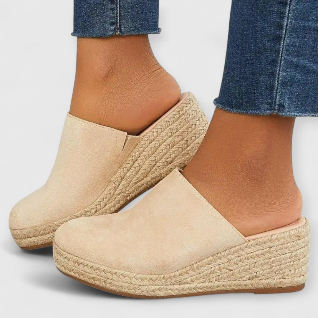 Lania | Sandalo Elegante e Confortevole