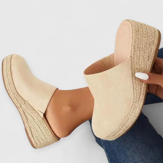 Lania | Sandalo Elegante e Confortevole